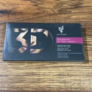 Younique 3D fiberlash mascara